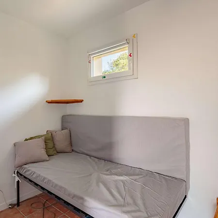 Apartment Avec Piscine Collective, Parking - 4 Pers. - Fr-1-3-642 *